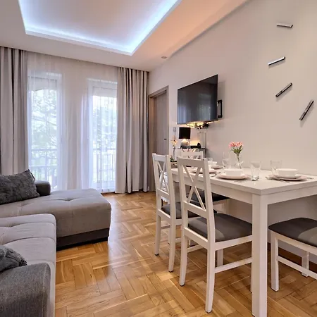 Mewa - Acco Rent Apartament *