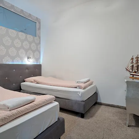 Mewa - Acco Rent Lägenhet Sopot